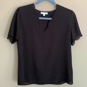 Scalloped sleeve and neck blouse, black